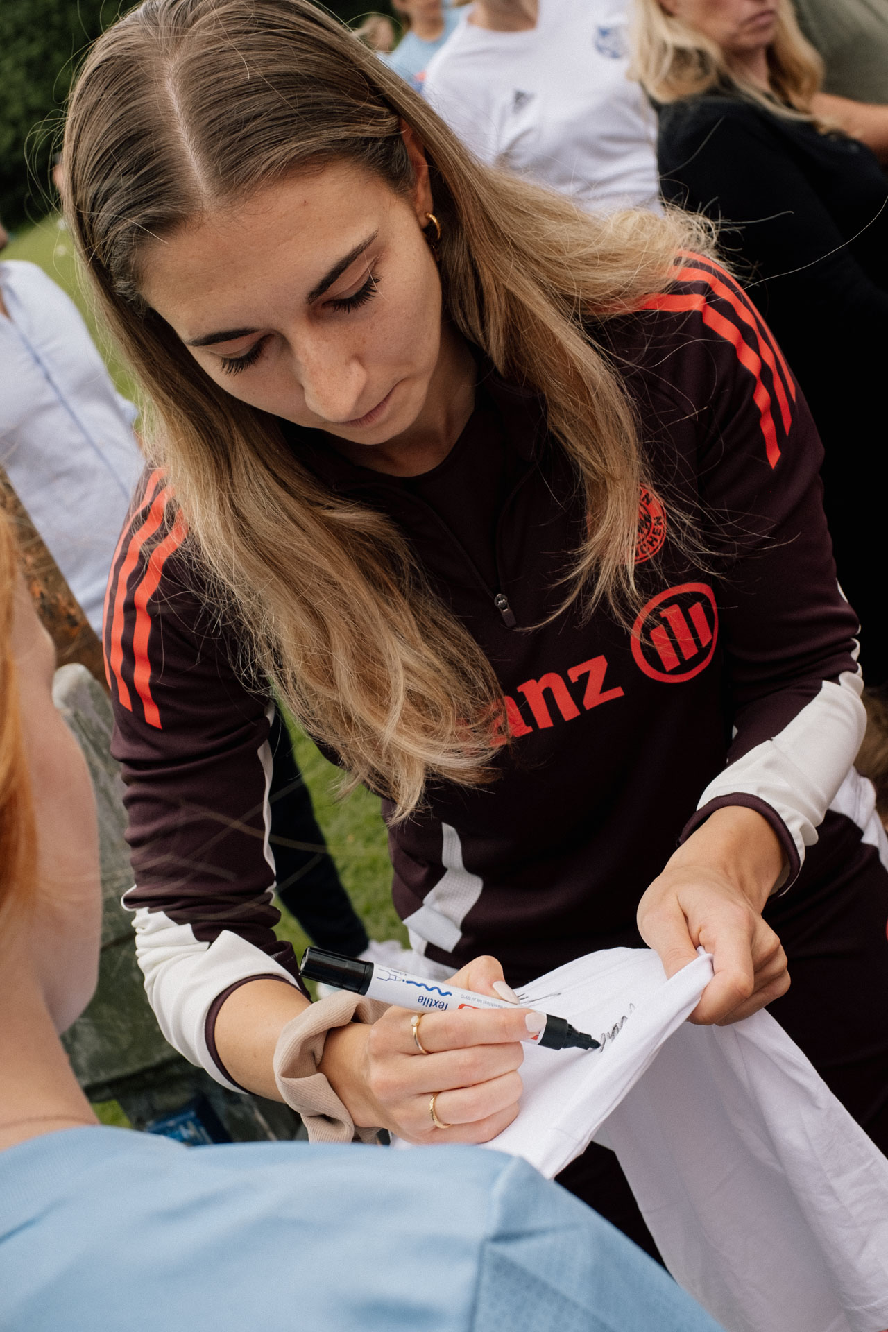 a photograph by Sandra Steh.