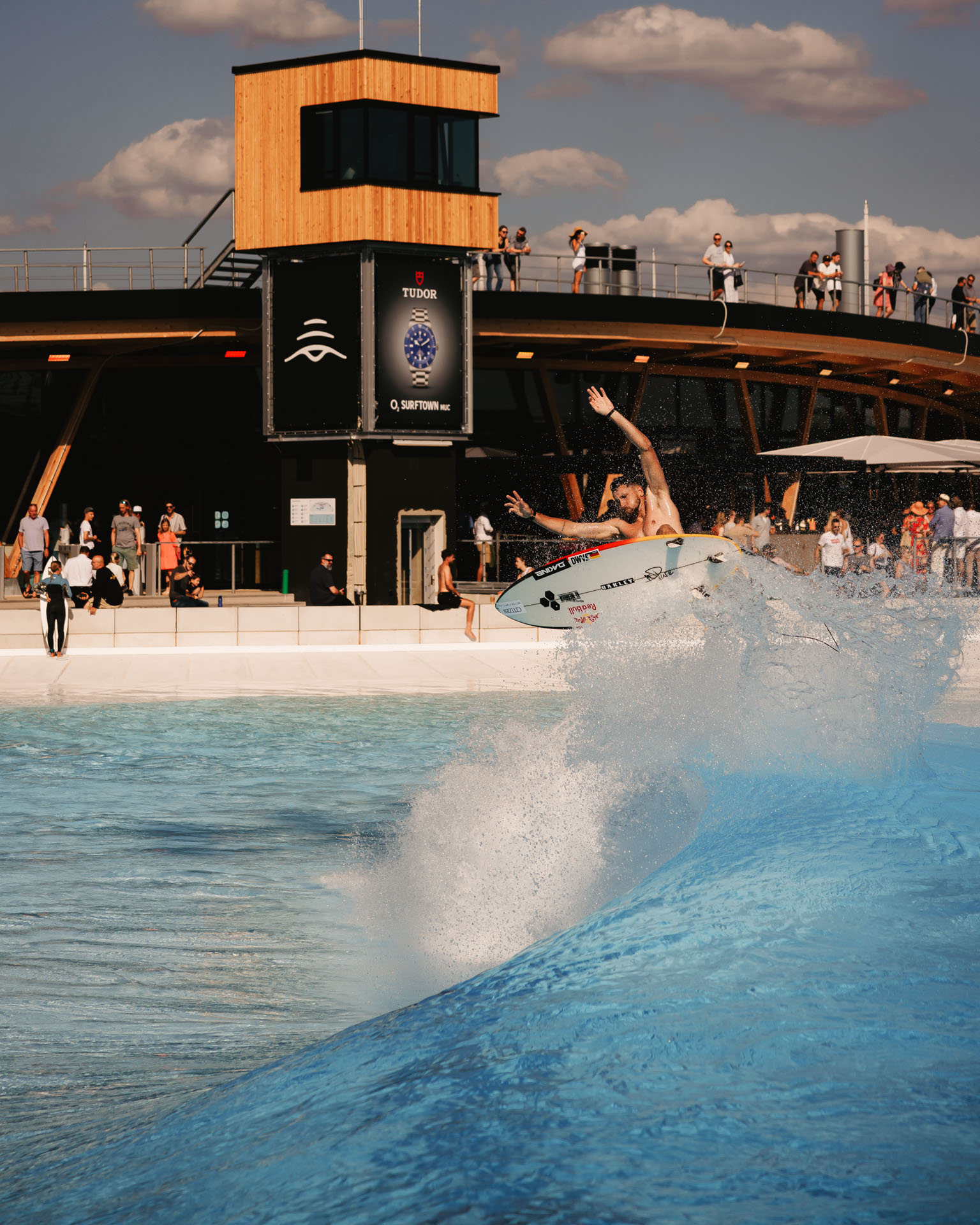 a photograph by Sandra Steh.