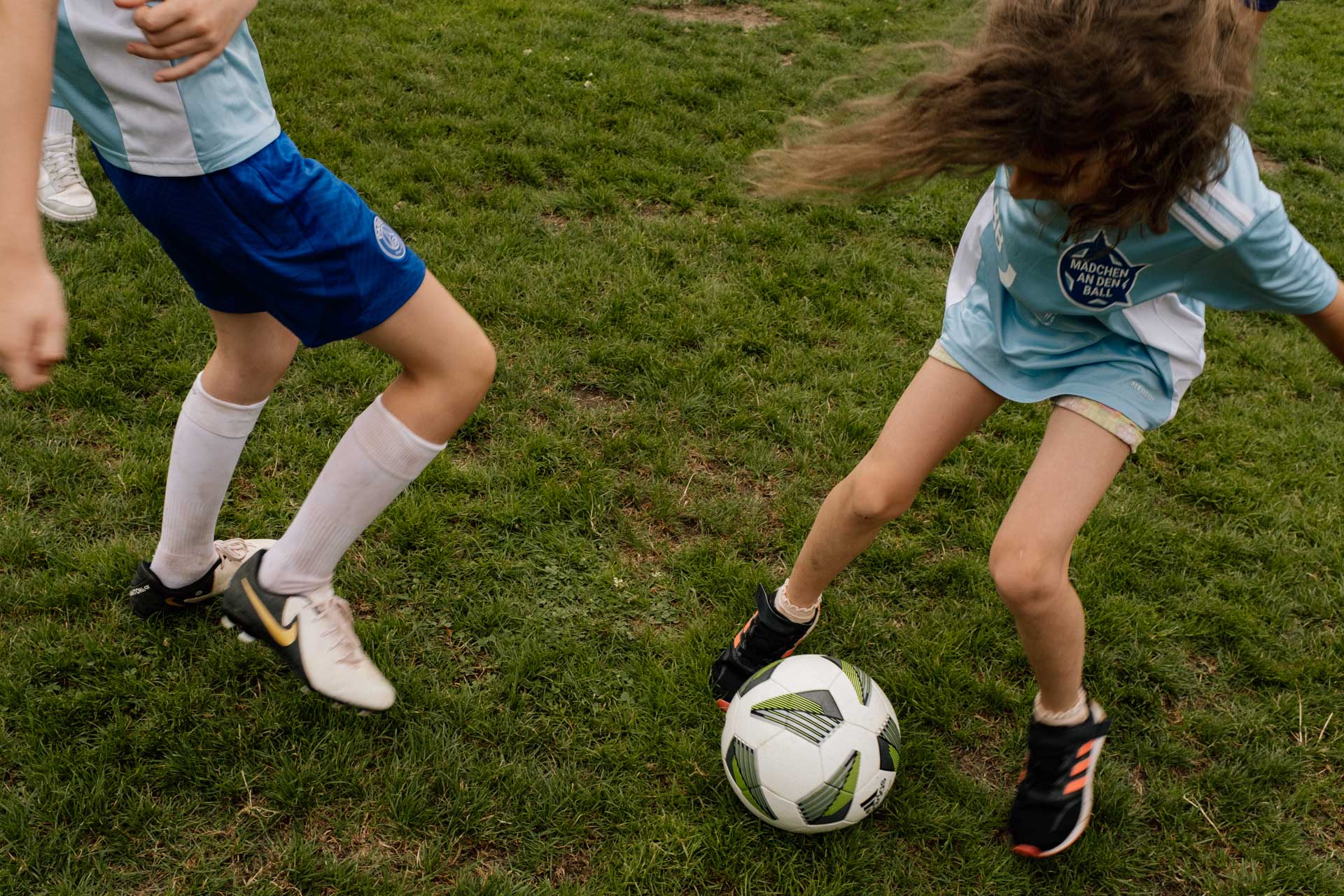 a photograph by Sandra Steh.