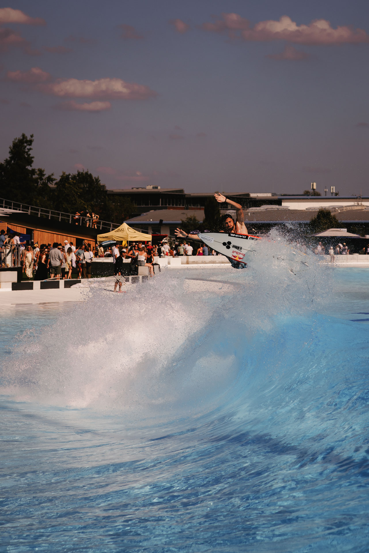 a photograph by Sandra Steh.