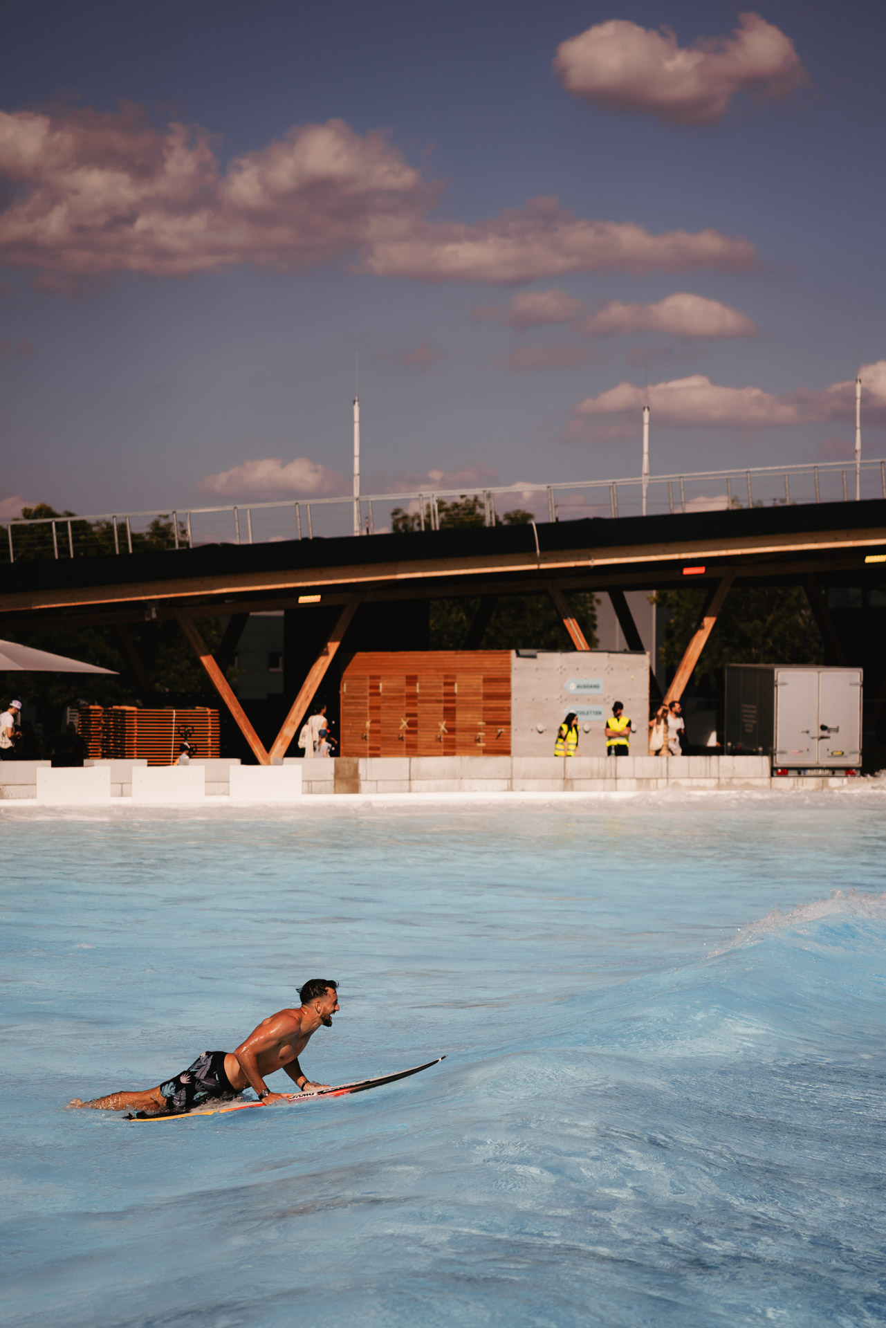 a photograph by Sandra Steh.