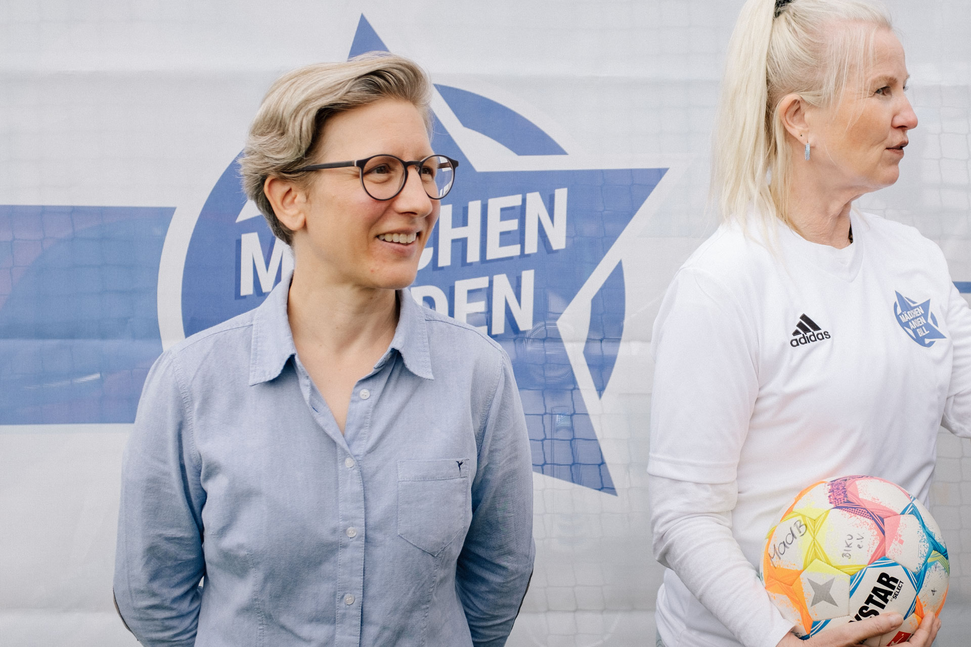 a photograph by Sandra Steh.